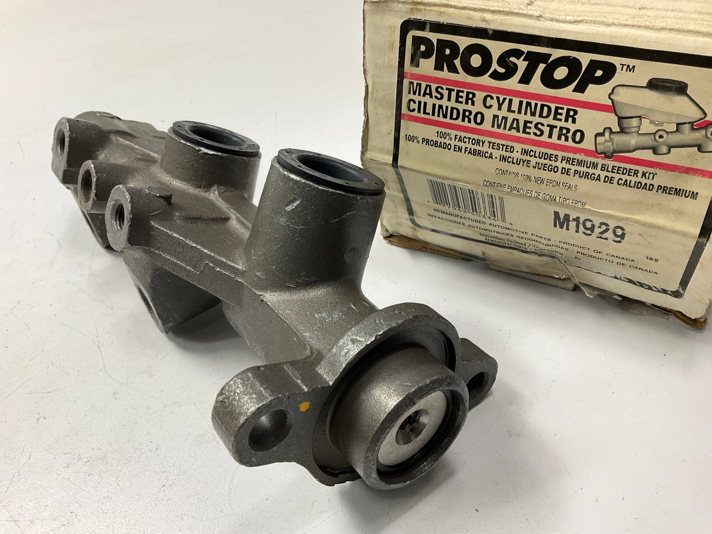 REMAN. Pro Stop M1929 Brake Master Cylinder