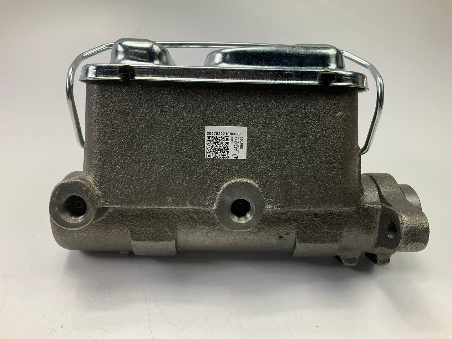 REMAN. Pro Stop M1982 Brake Master Cylinder