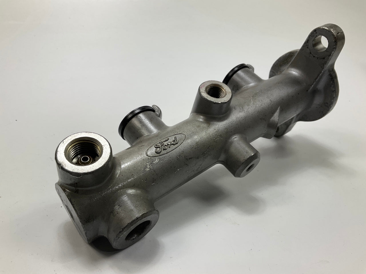 REMAN. Pro Stop M2180 Brake Master Cylinder For 1987-1989 Ford Aerostar