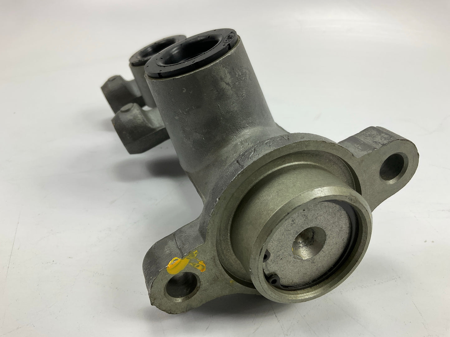 REMAN. Pro Stop M2350 Brake Master Cylinder