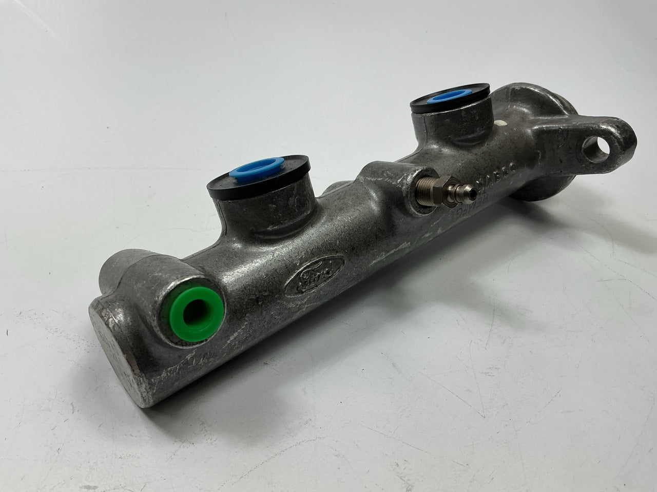 REMAN. Pro Stop M2377 Brake Master Cylinder