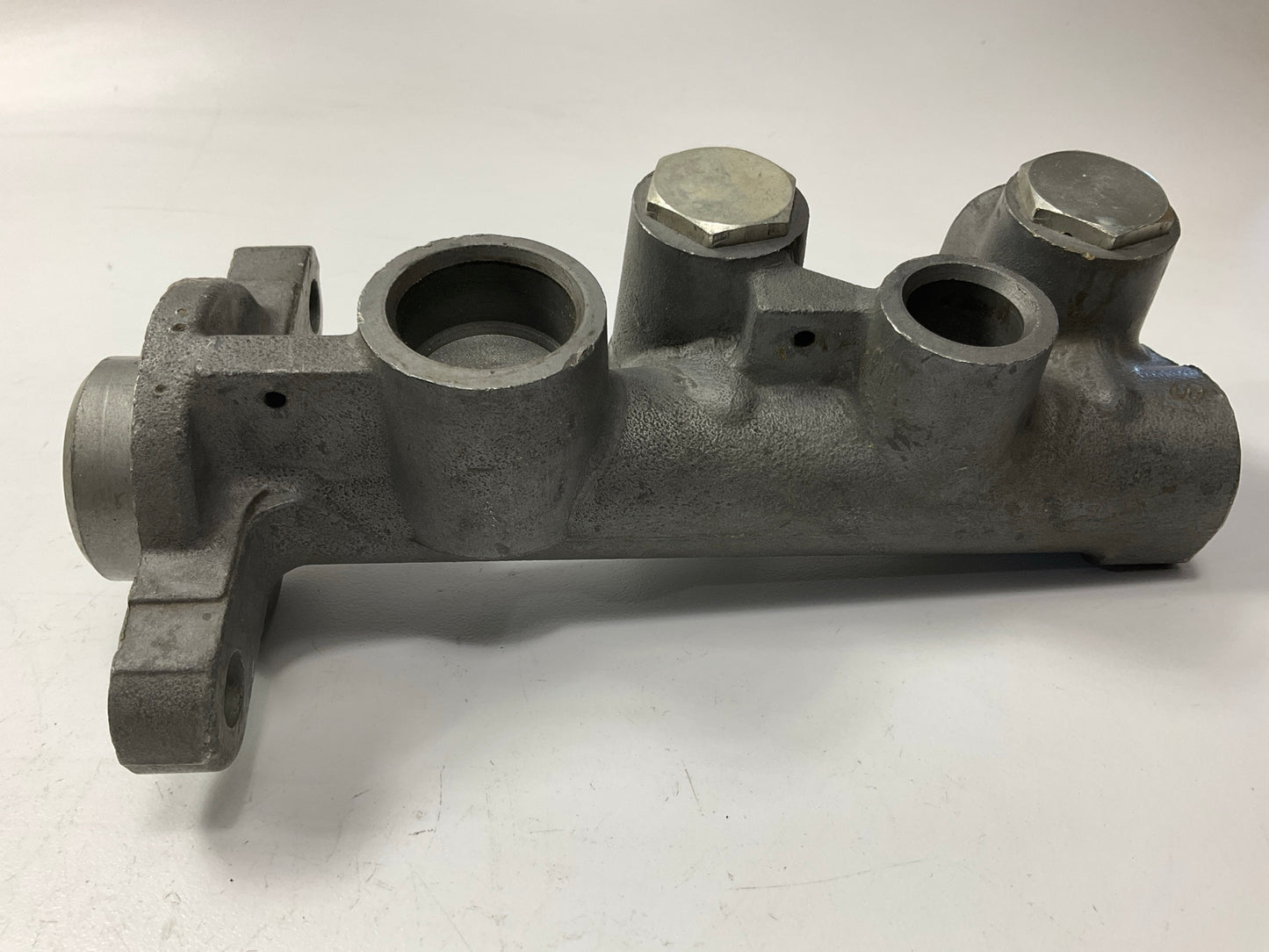 REMAN. Pro Stop M2562 Brake Master Cylinder