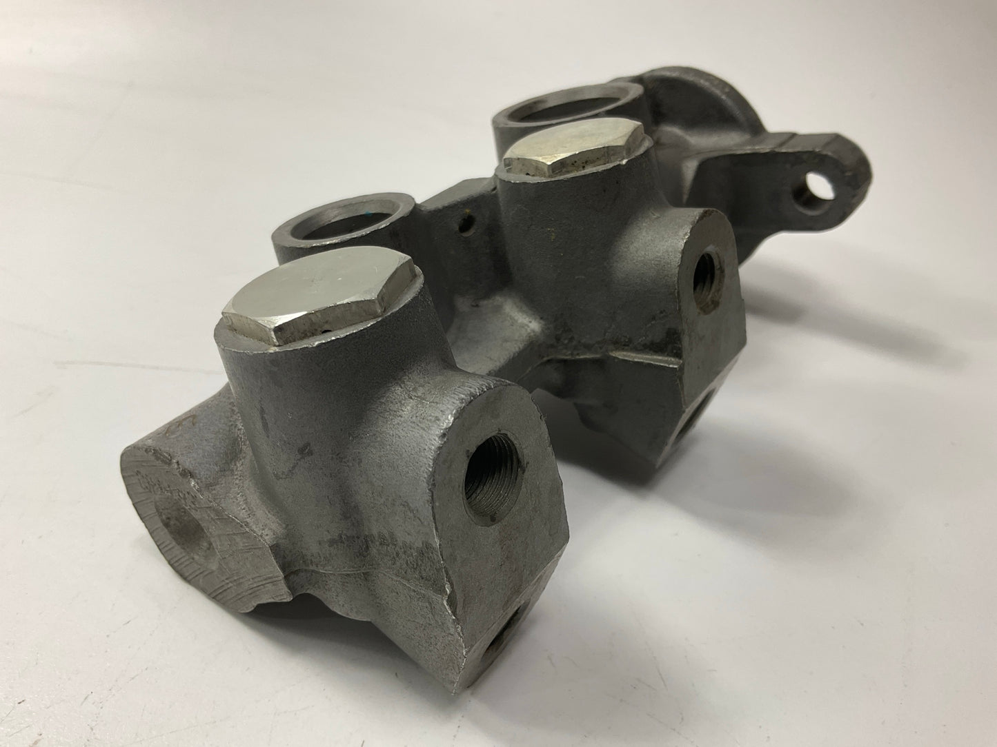 REMAN. Pro Stop M2562 Brake Master Cylinder