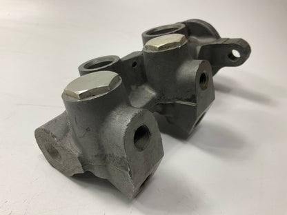 REMAN. Pro Stop M2562 Brake Master Cylinder