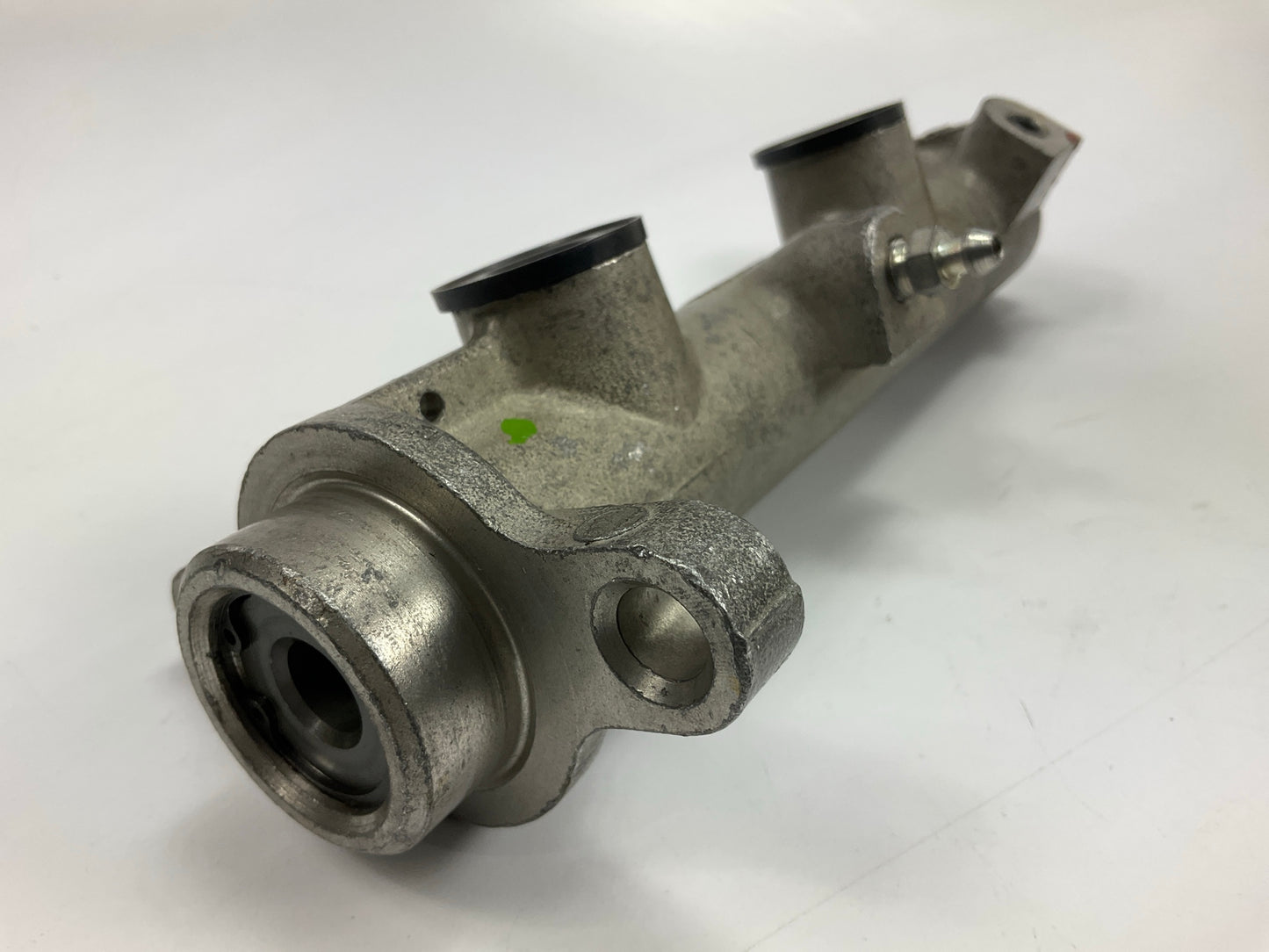 REMAN. Pro Stop M2692 Brake Master Cylinder