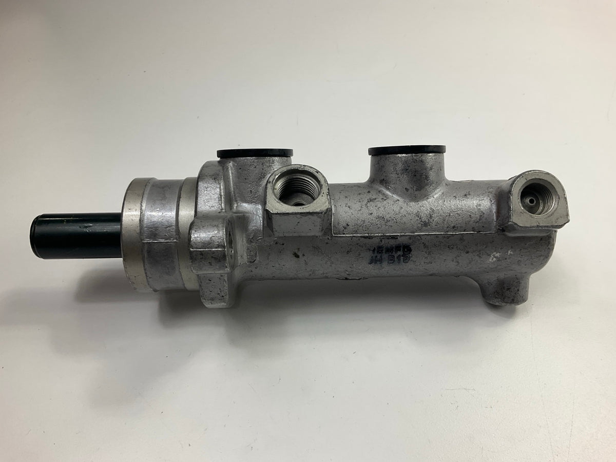 Pro Stop M3050 Brake Master Cylinder 1997-00 Ford E-250 E-350