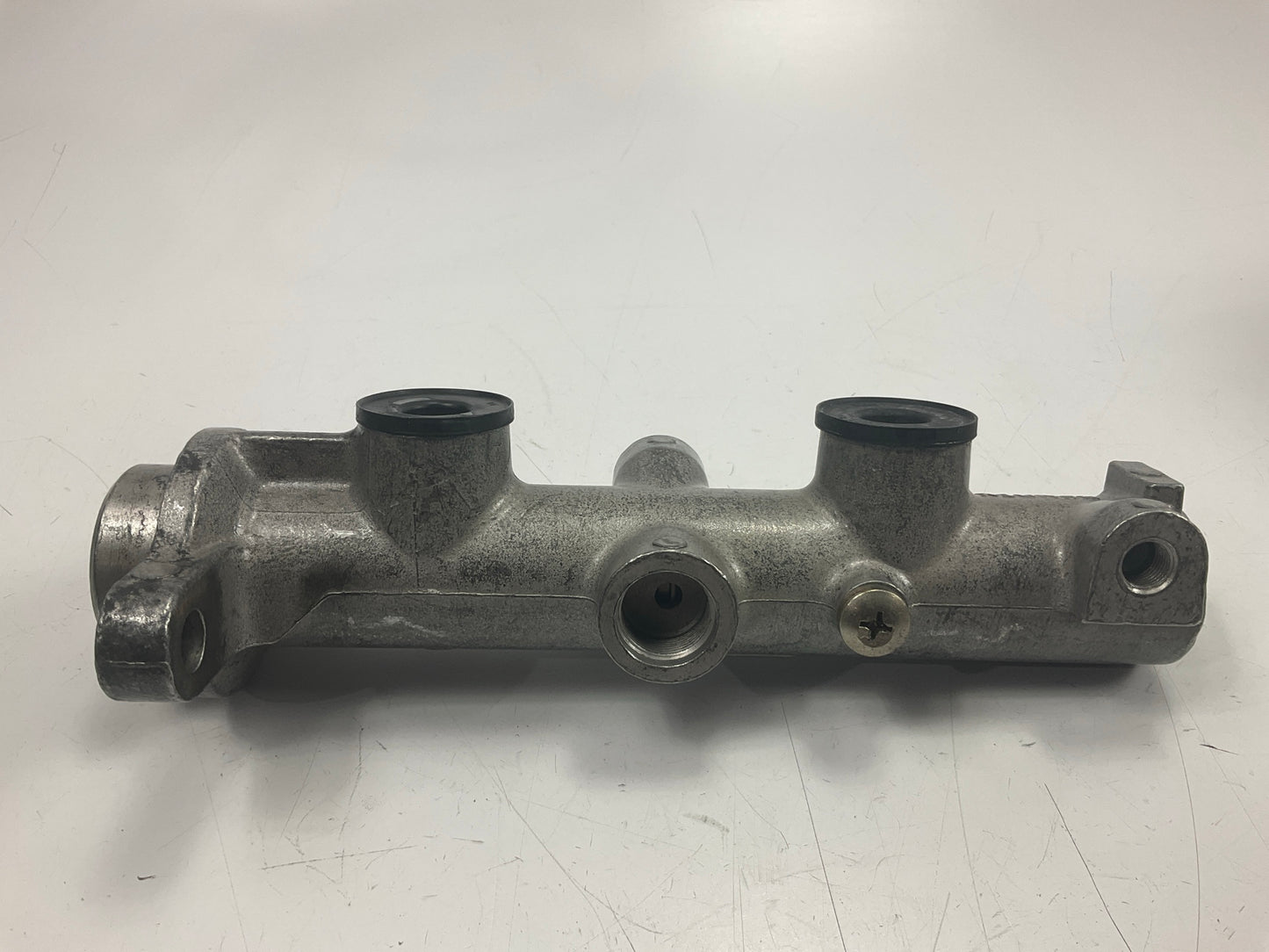 Pro Stop M3056 Brake Master Cylinder W/O Reservoir - REMAN
