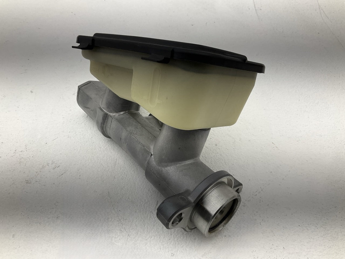 Pro Stop M39576 Brake Master Cylinder 1984-1988 Camaro, Firebird