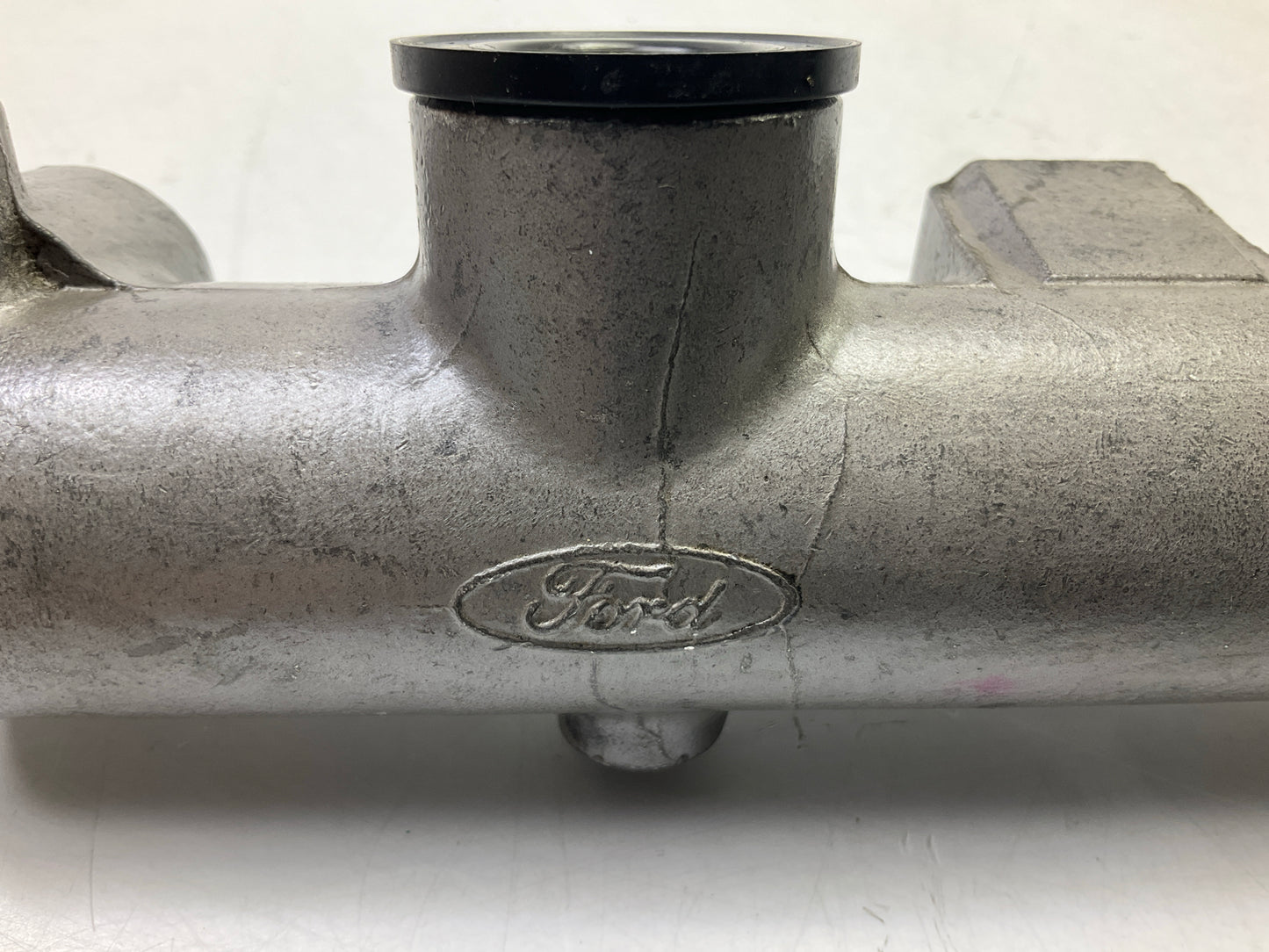 REMAN. Pro Stop M4050 Brake Master Cylinder
