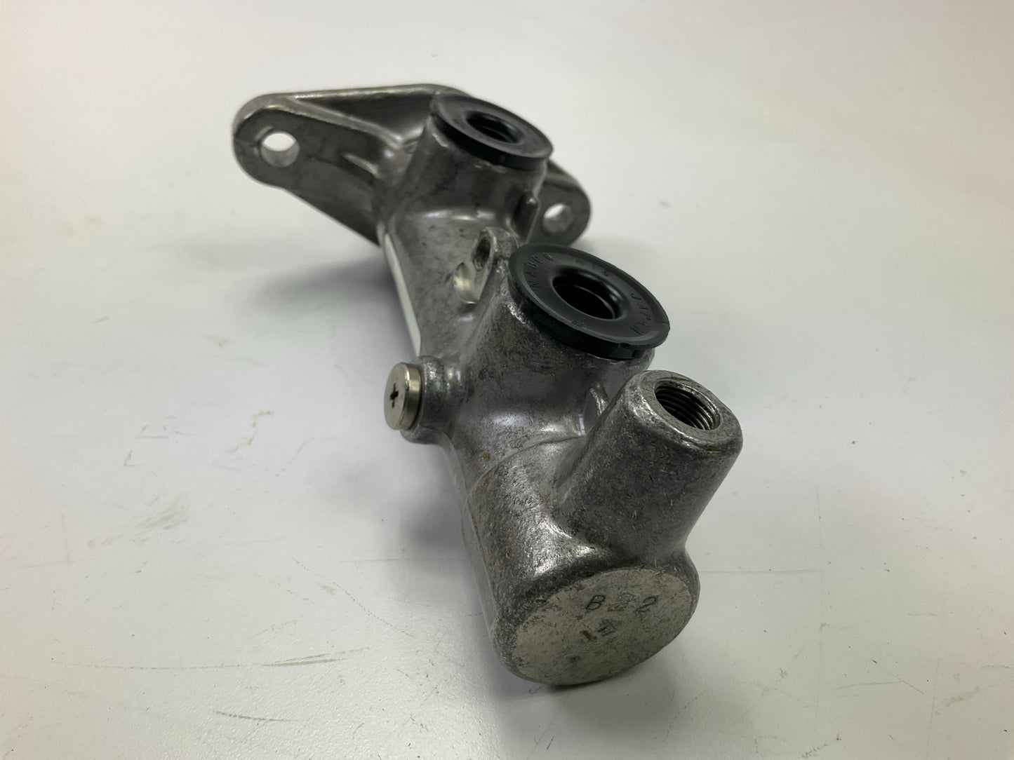 REMAN. Pro Stop M52469 Brake Master Cylinder