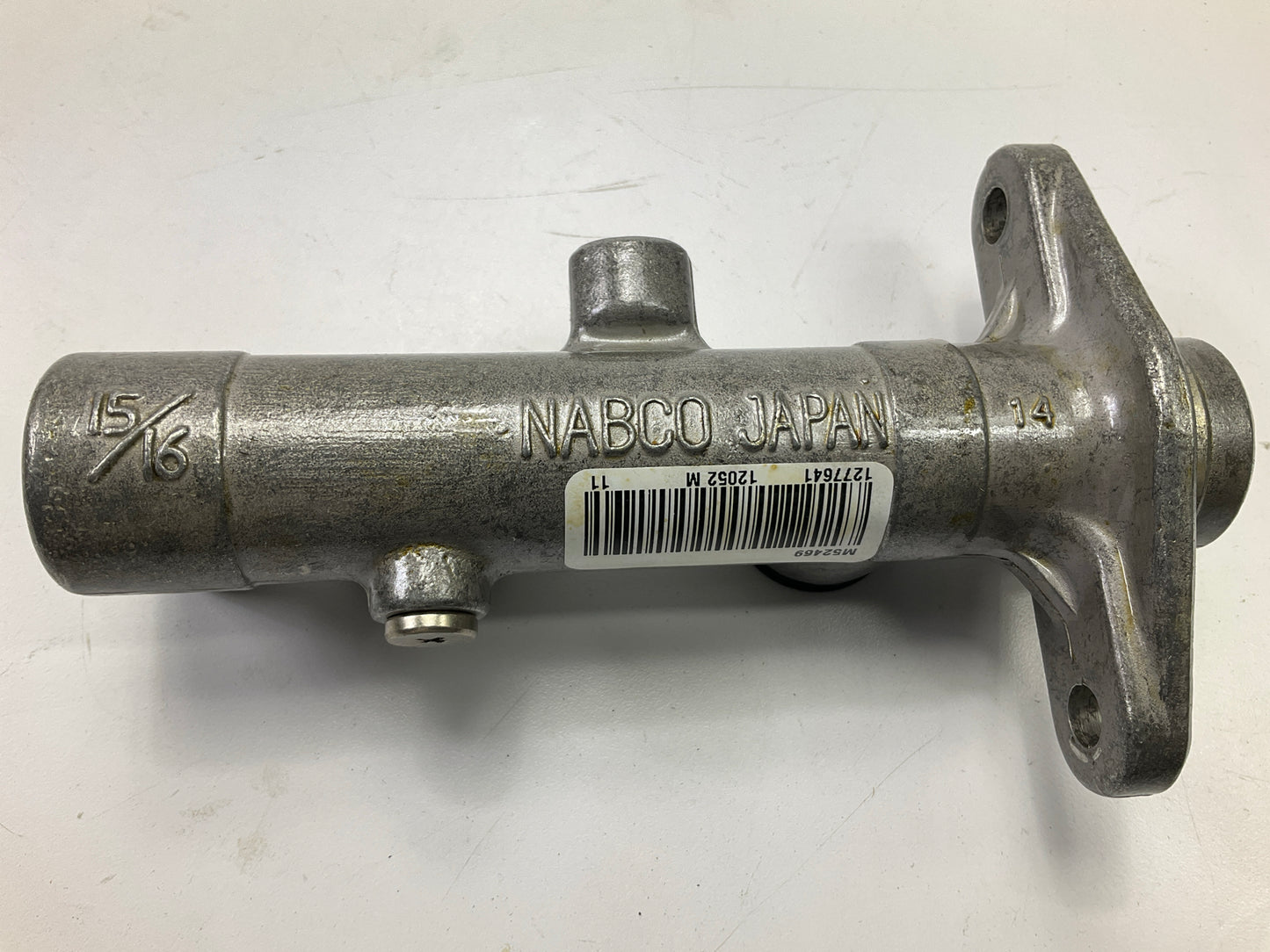 REMAN. Pro Stop M52469 Brake Master Cylinder