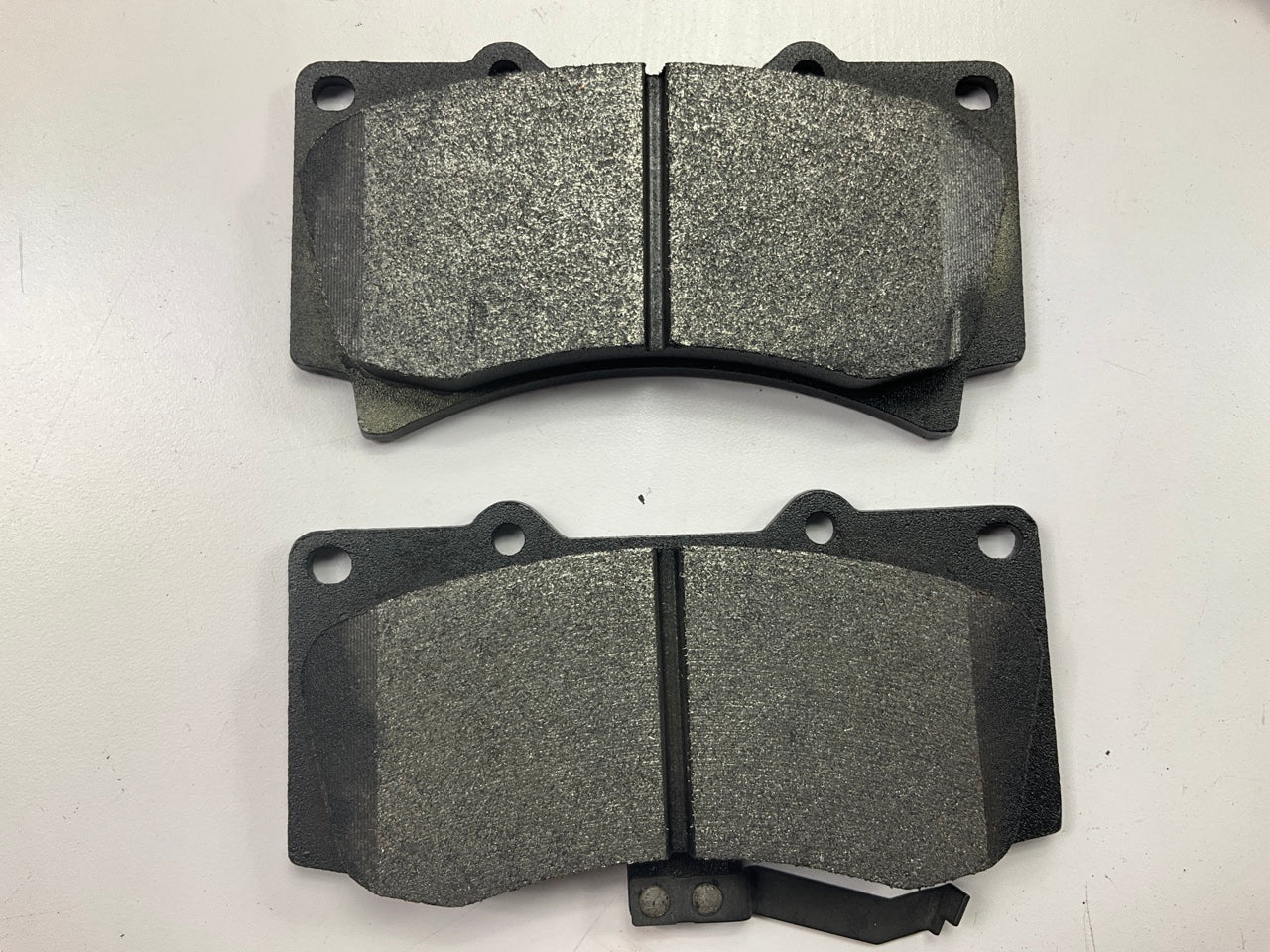 Pro Stop PD1119M Front Disc Brake Pads For 2006-2010 Hummer H3