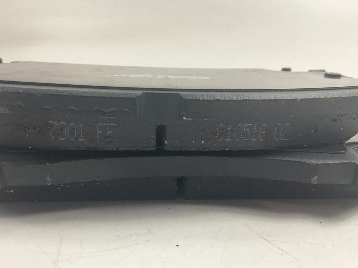 Pro Stop PD1331  Disc Brake Pad Set For 2008-2014 Cadillac CTS