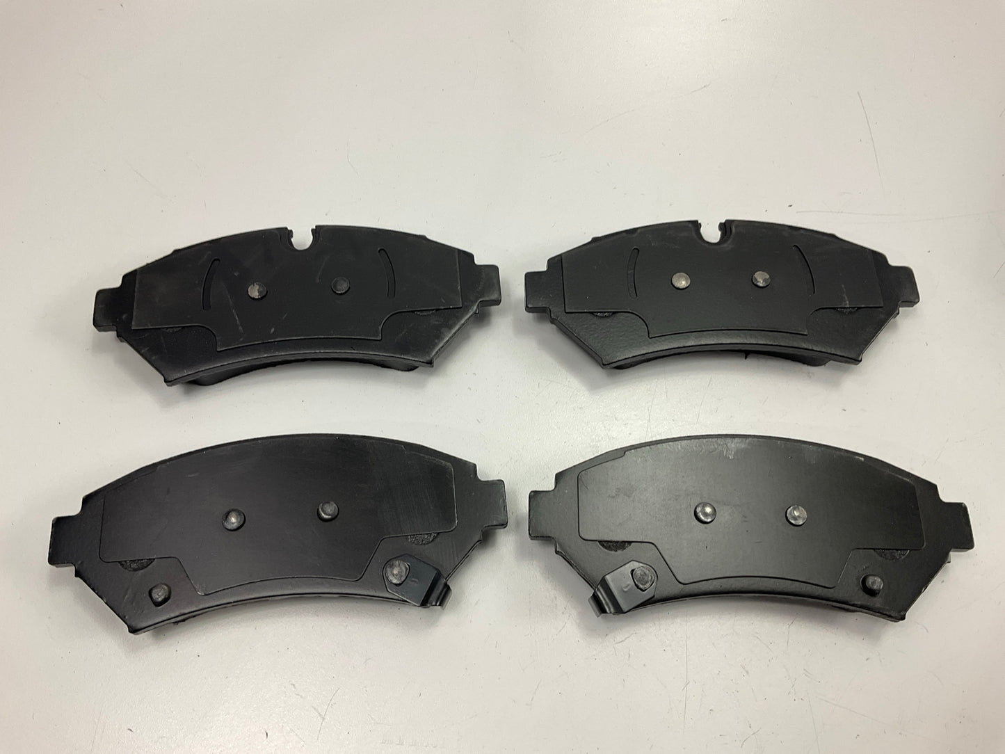 Pro Stop PD753M Front Brake Pads For 1998-2003 Cadillac Seville