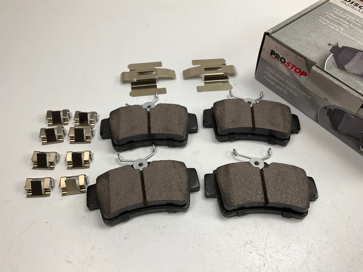 Pro Stop PS627C Rear Ceramic Disc Brake Pads For 1994-2004 Ford Mustang
