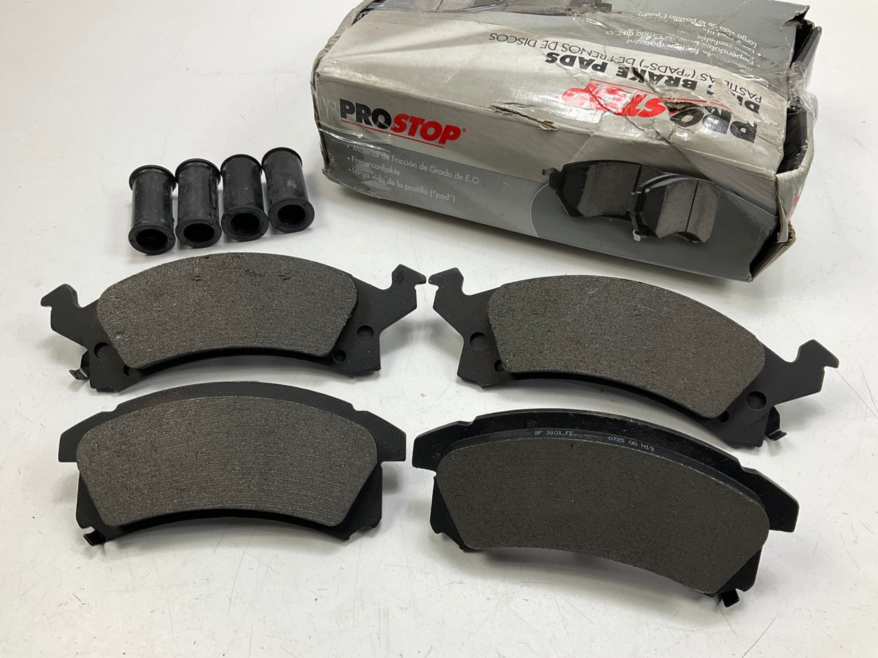 Pro Stop PS673M Front Semi-Metallic Disc Brake Pads
