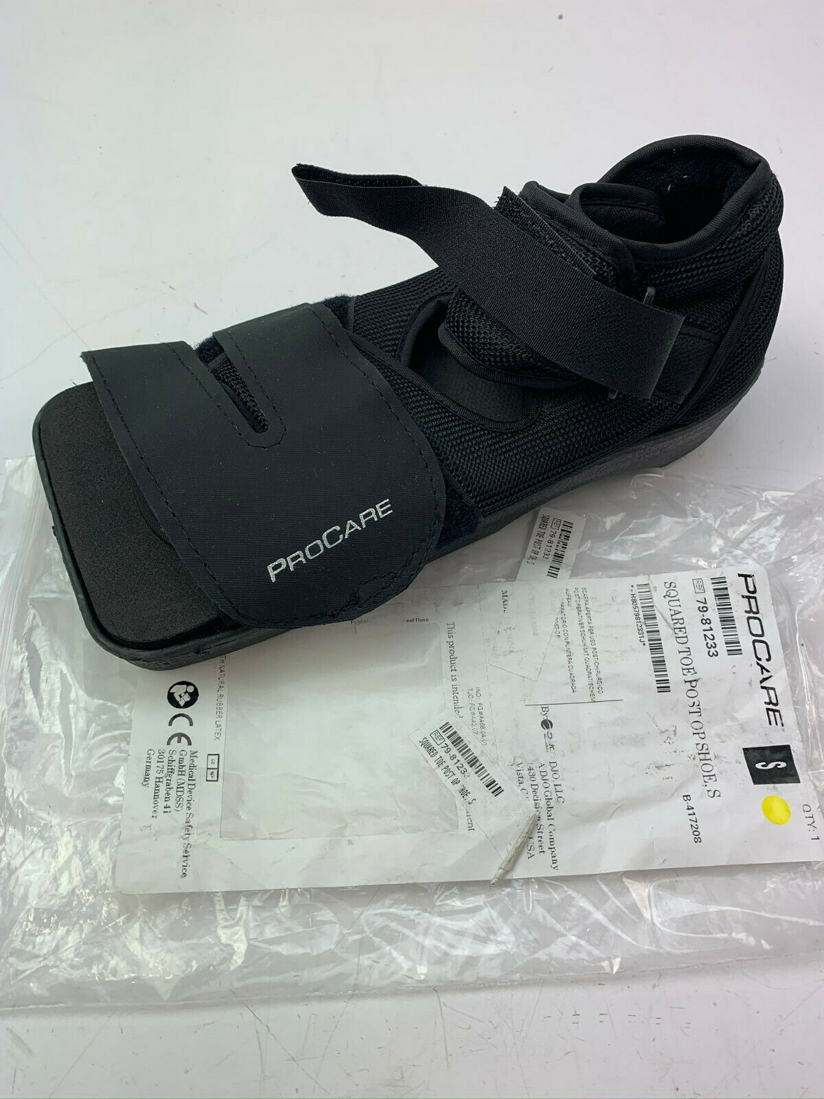 ProCare Squared Toe Post-Op Shoe, Small Size (Men's 5.5-7 / Women's 6.5-8)