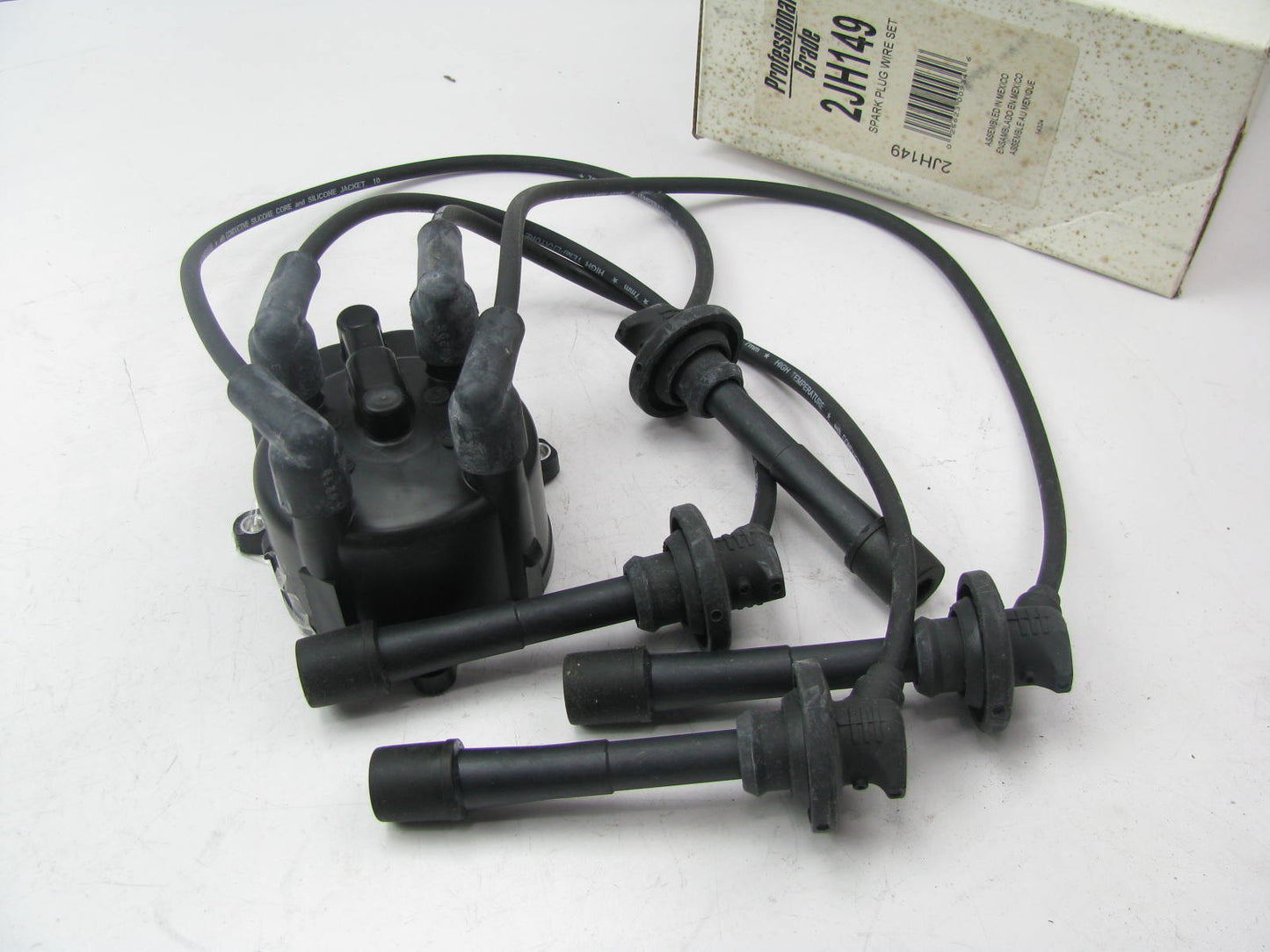 Professional Grade 2JH149 Spark Plug Wire Set & Cap 1988-89 Toyota Corolla 1.6L