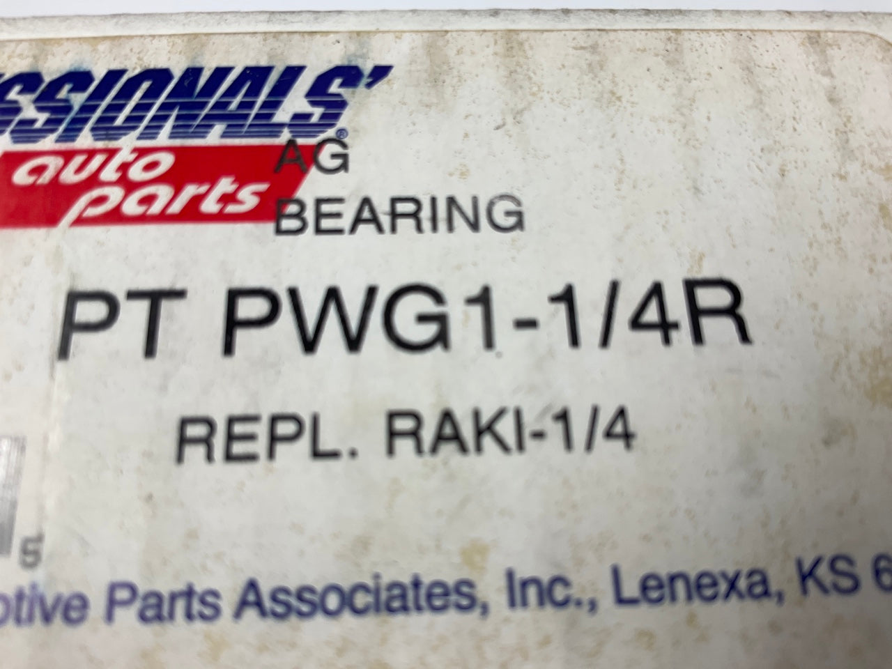 Professionals Choice PWG1-1-4R Pillow Block Ball Bearing  1-1/4'' Housed Adapter