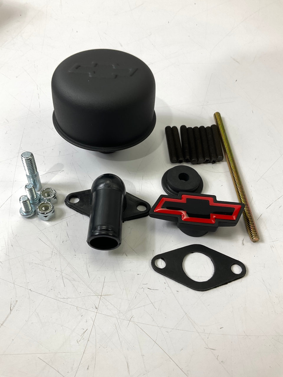 Proform 141-758 Black & Red Chevrolet Crinkle Dress-Up Kit For 1959-86 Chevy SBC