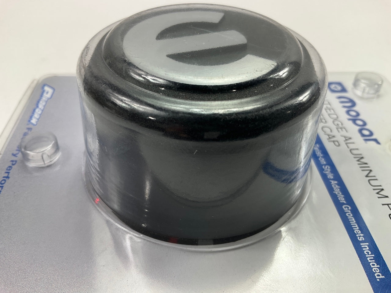 Proform 440-440 Slant-Edge Aluminum Push-In Air Breather Cap For 1.22'' Holes