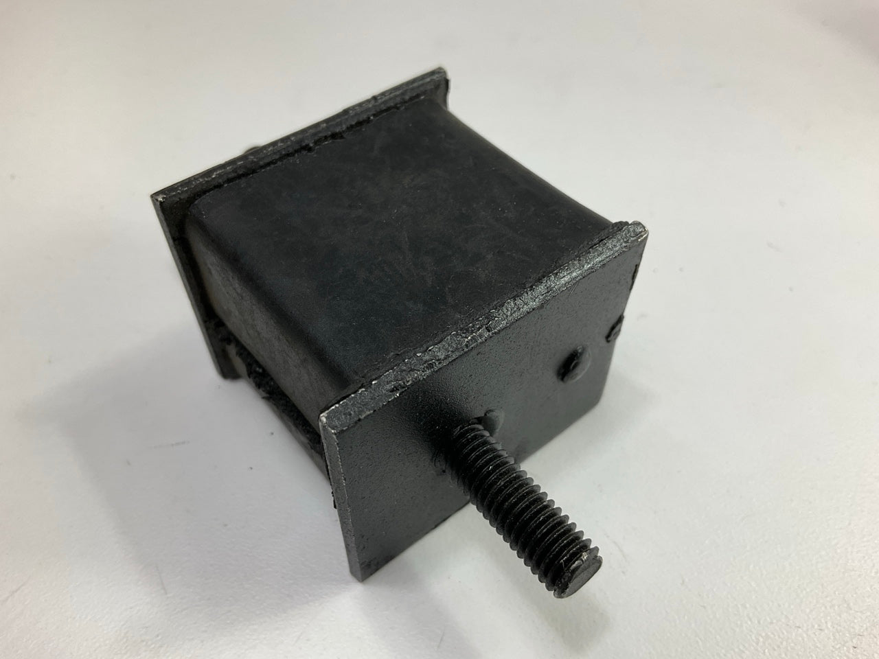 Proline 2402 Front Engine Motor Mount For 1971-73 Datsun 1200, 1973 B110