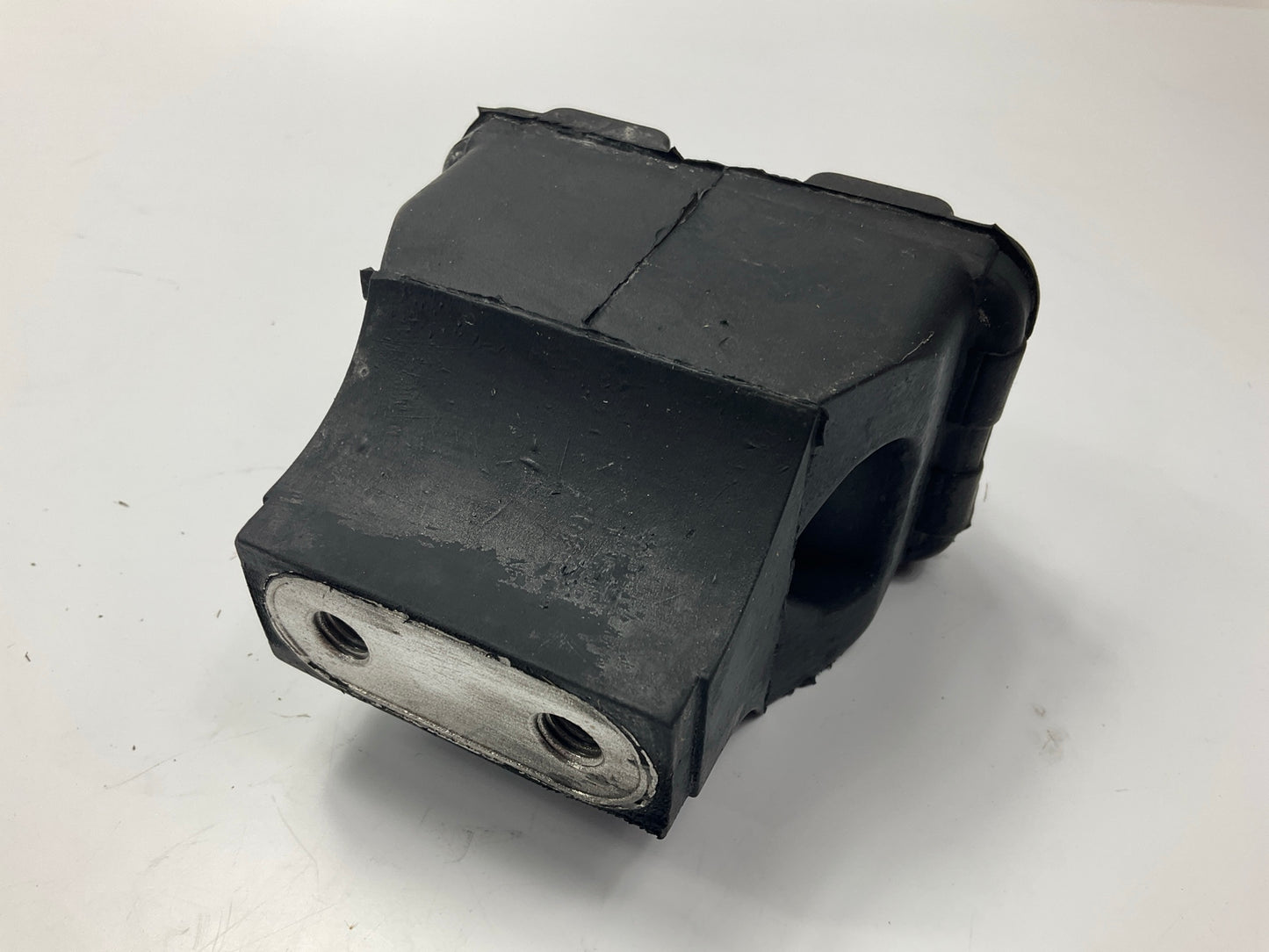 Proline 2803SR Front Right Engine Motor Mount