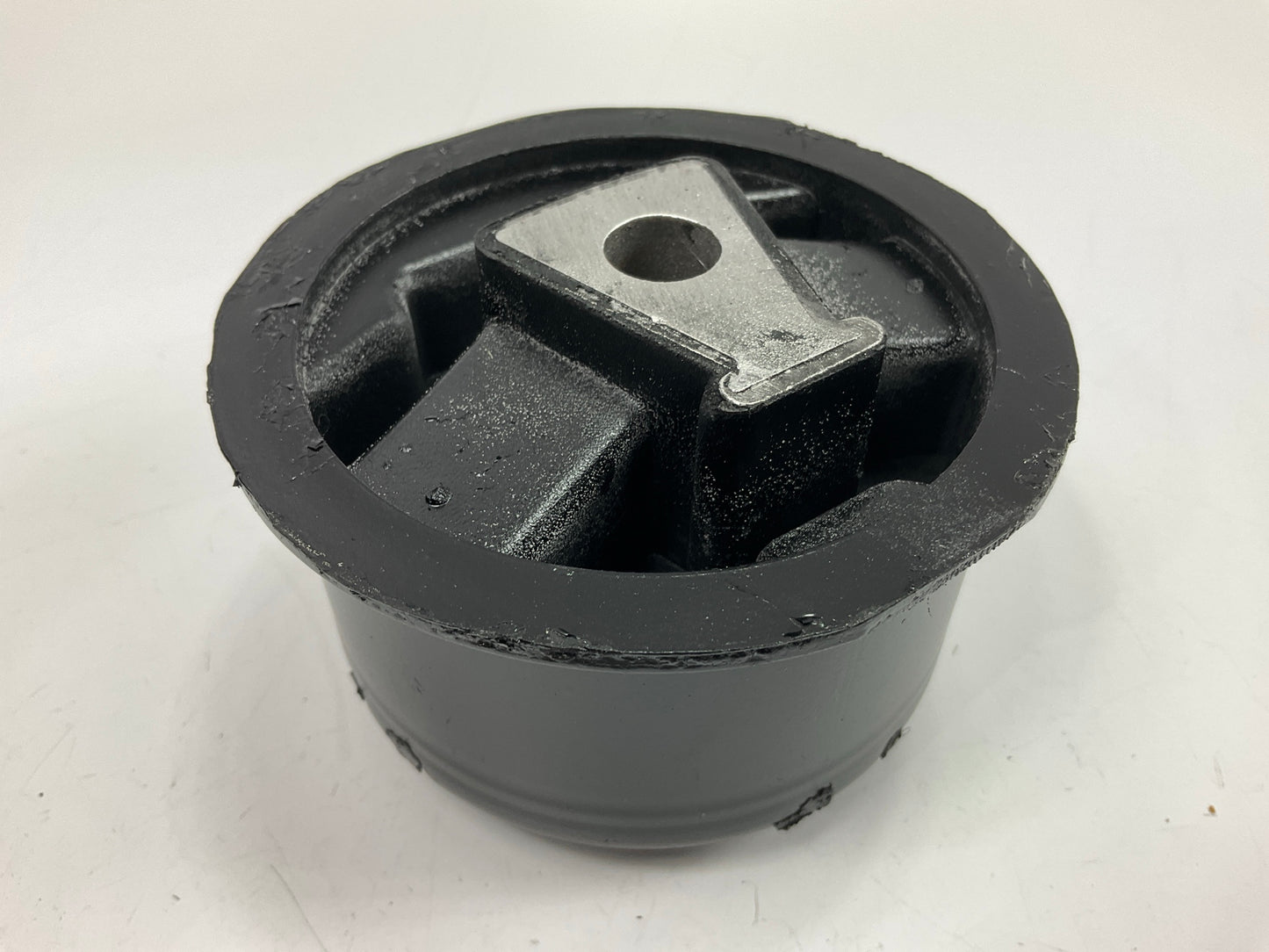 Proline 2875 Front / Rear Left Automatic Transmission Mount