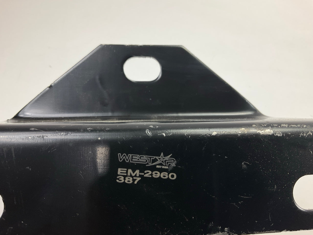 Proline 2960 Front Left Automatic Transmission Mount