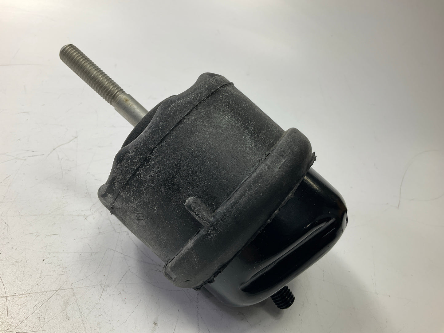 Proline 3020 Front Left Automatic Transmission Mount