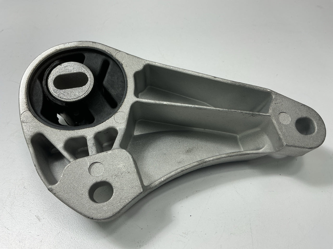 Proline 3143 Right Upper Torque Strut Mount 2007-08 Saturn Outlook, 2008 Enclave