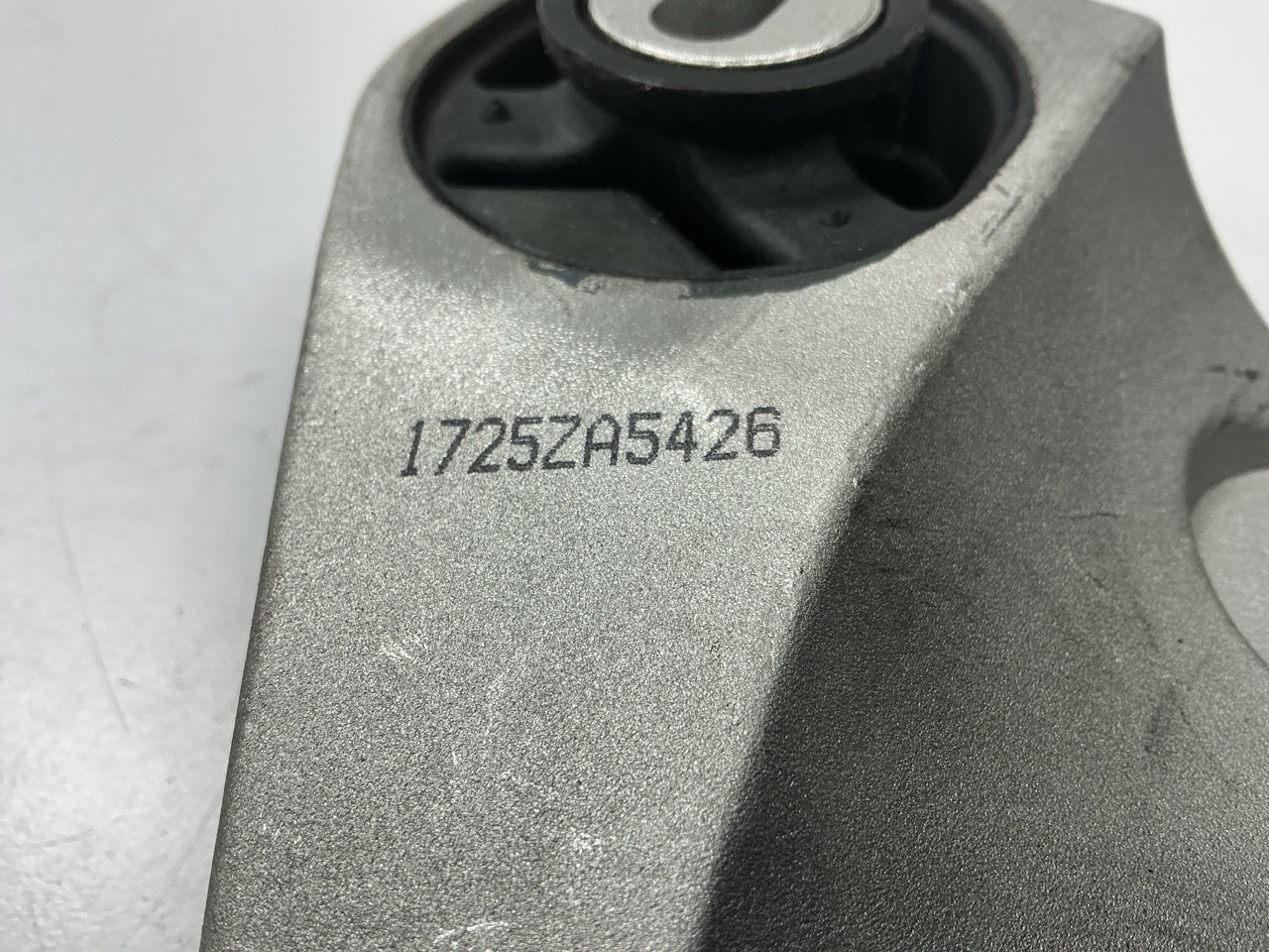 Proline 3143 Right Upper Torque Strut Mount 2007-08 Saturn Outlook, 2008 Enclave