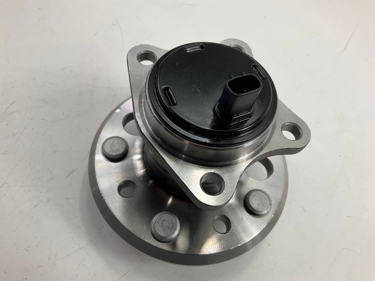 Proline 512207 Wheel Bearing And Hub Assembly, Rear