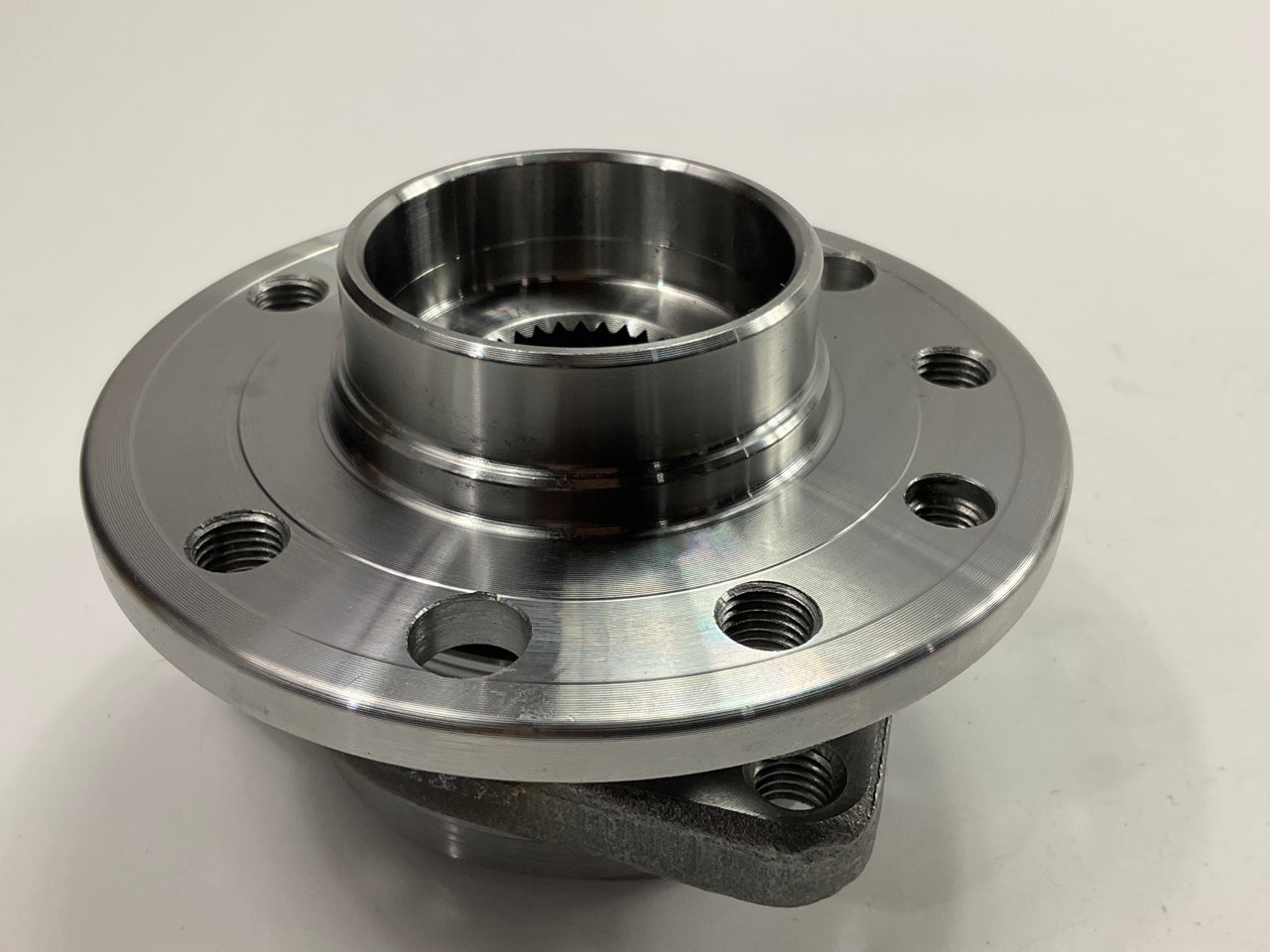 Proline 513192 Front Wheel Bearing & Hub For 2002-2009 Saab 9-5