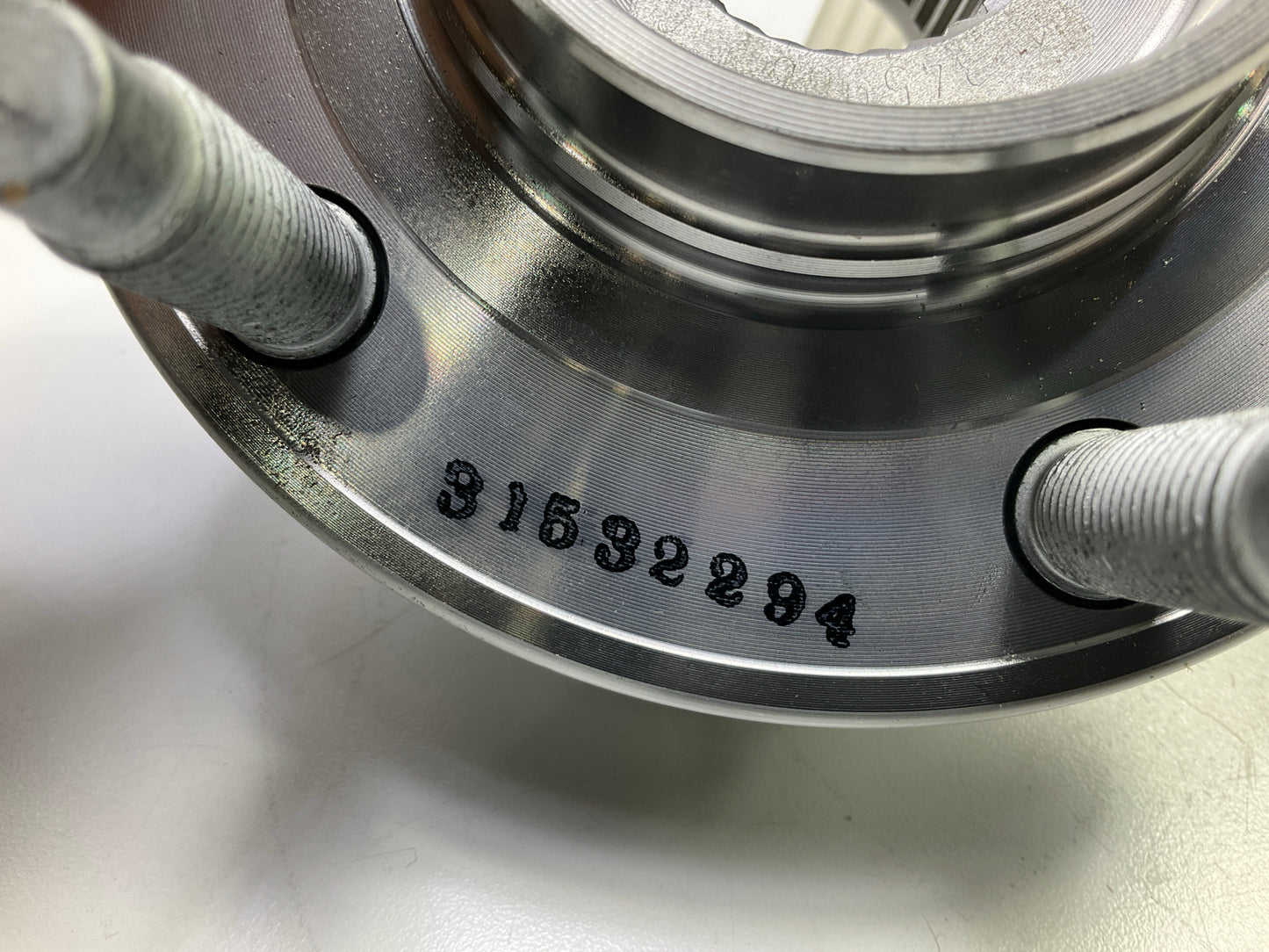 Proline 513259 Rear Wheel Bearing Hub 2006-09 Solstice, 2007-09 Sky