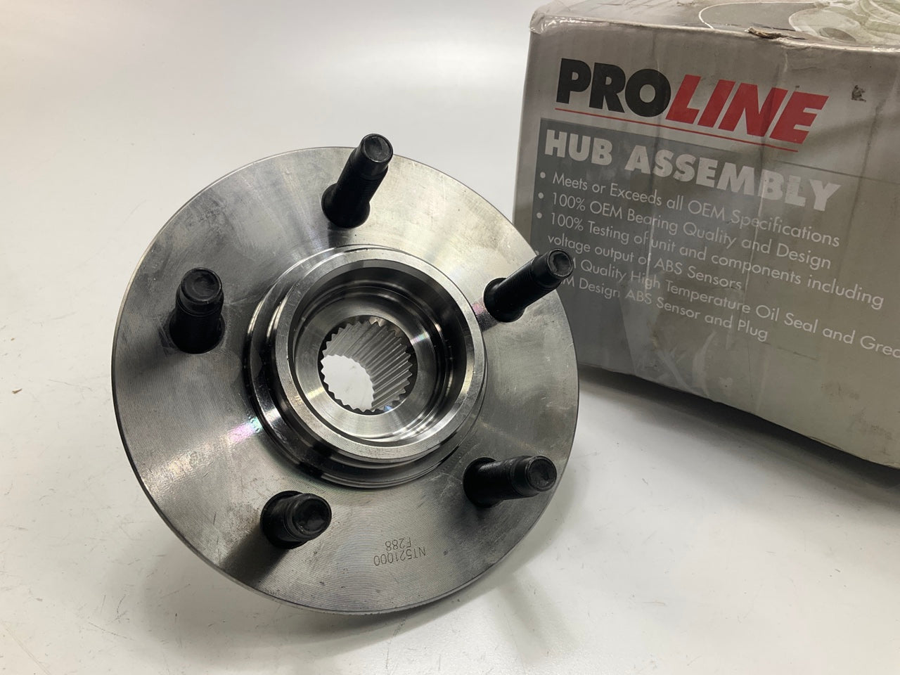 INCOMPLETE - Proline 521000 Front Wheel Hub (HUB ONLY, NO BEARING)