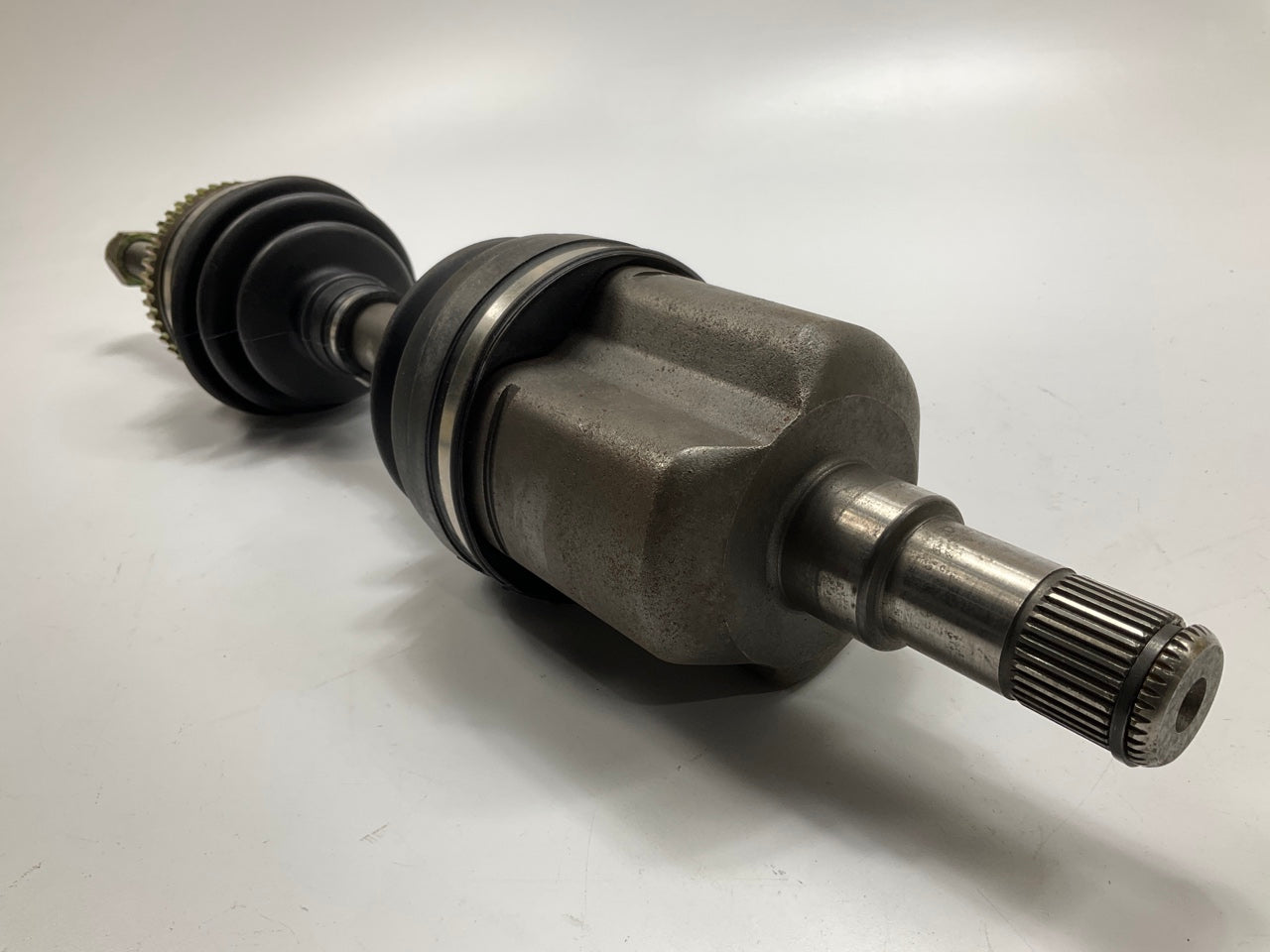 REMAN. Proline 60-1110 Front Right CV Axle (Auto Trans)