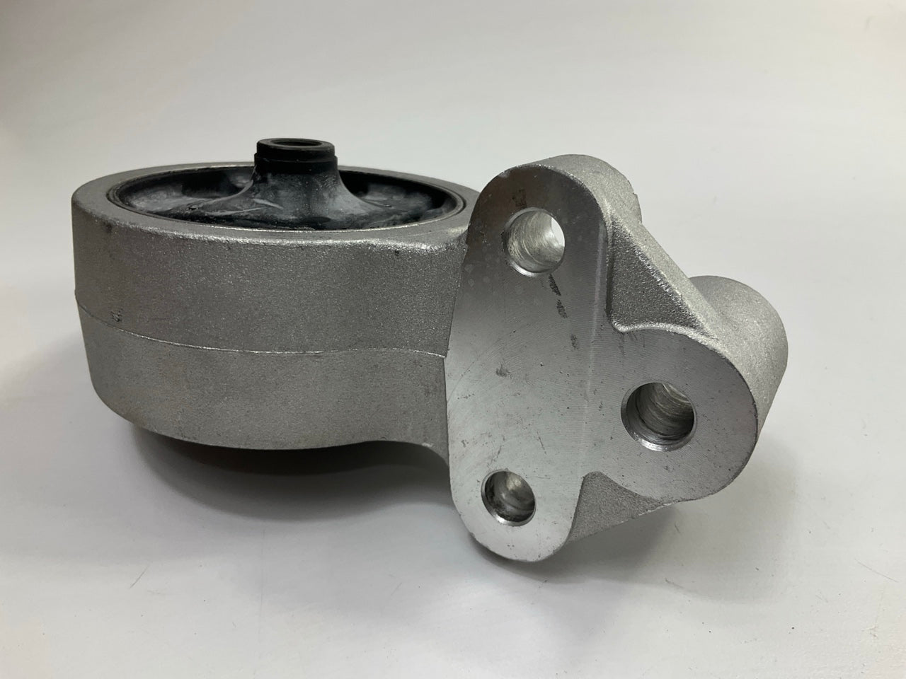 Proline 9326 Rear Engine Motor Mount