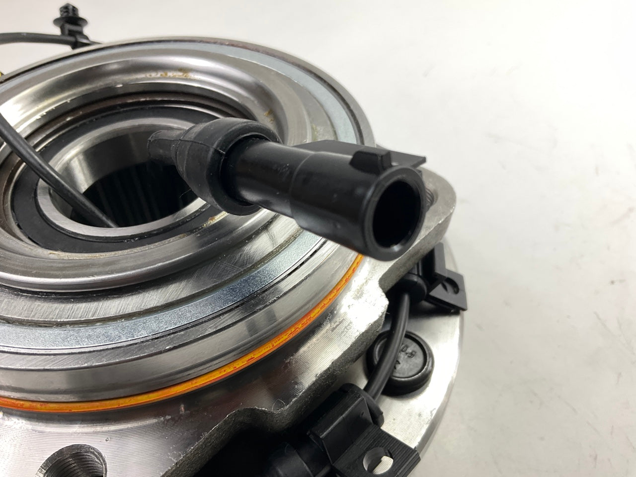 Proline BR930658 Front Wheel Bearing Hub For 2005-2010 Ford F-350 DUALLY