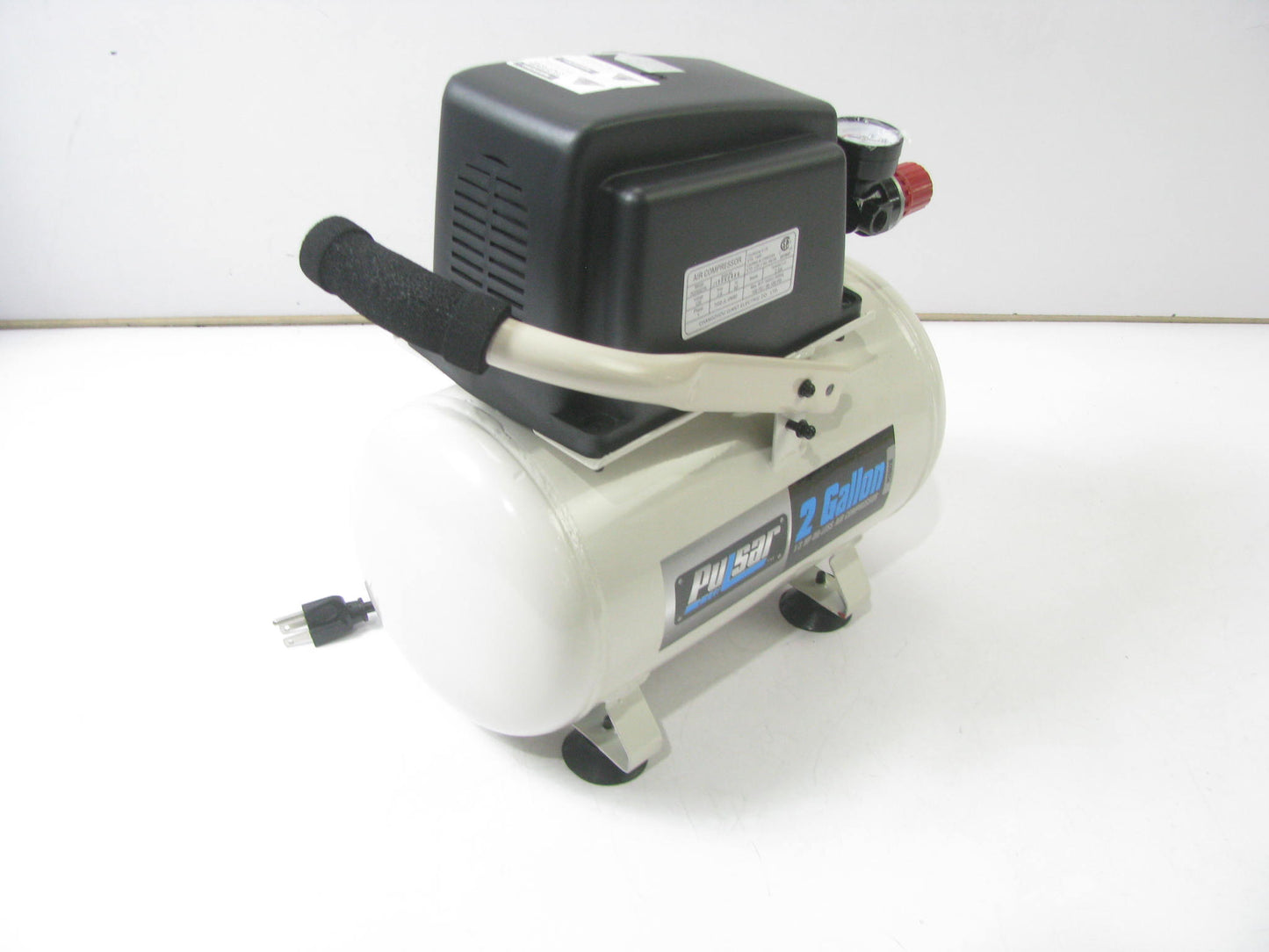 Pulsar PCE6021K 2 Gallon Air Compressor - Oilless, 1/3 HP, 0.7CFM @ 90 PSI