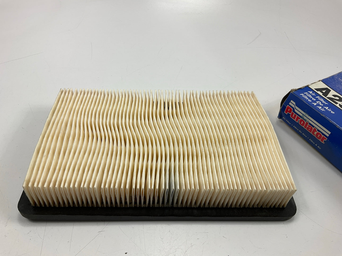Purolator A25076 Engine Air Filter For 1995-1999 Hyundai Accent