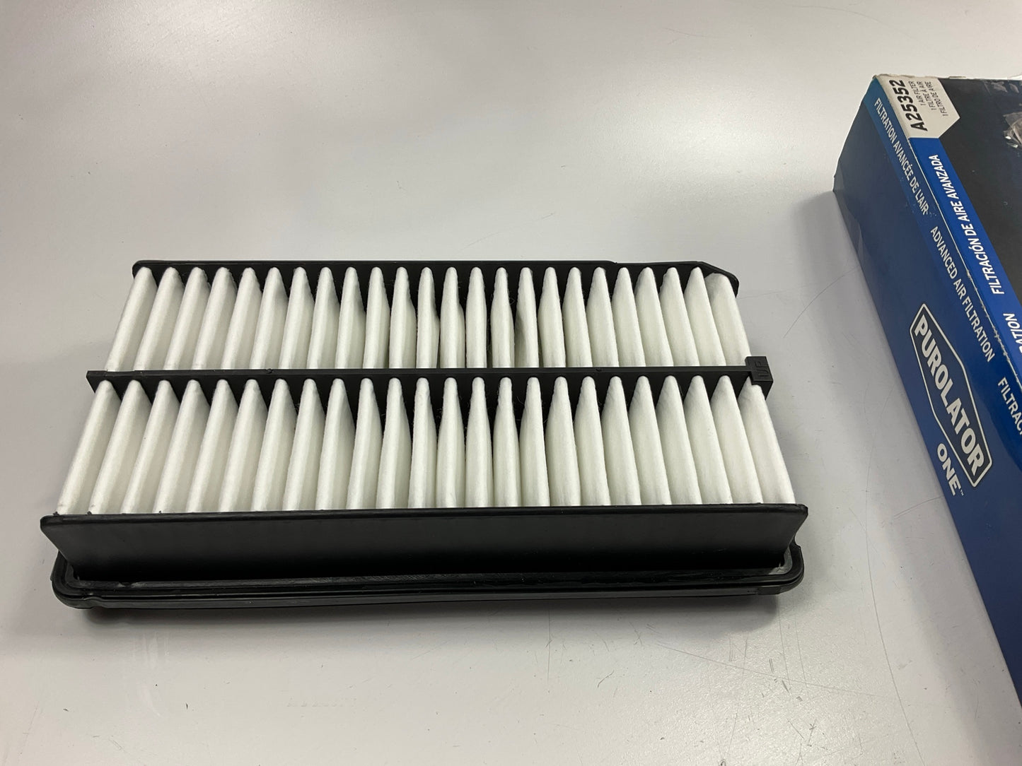 Purolator A25352 Engine Air Filter