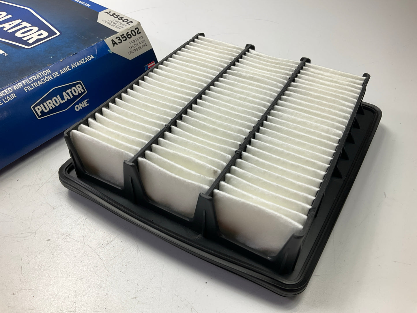 Purolator A35602 Engine Air Filter For 2006-2010 Hyundai Sonata 3.3L, Azera 3.8L