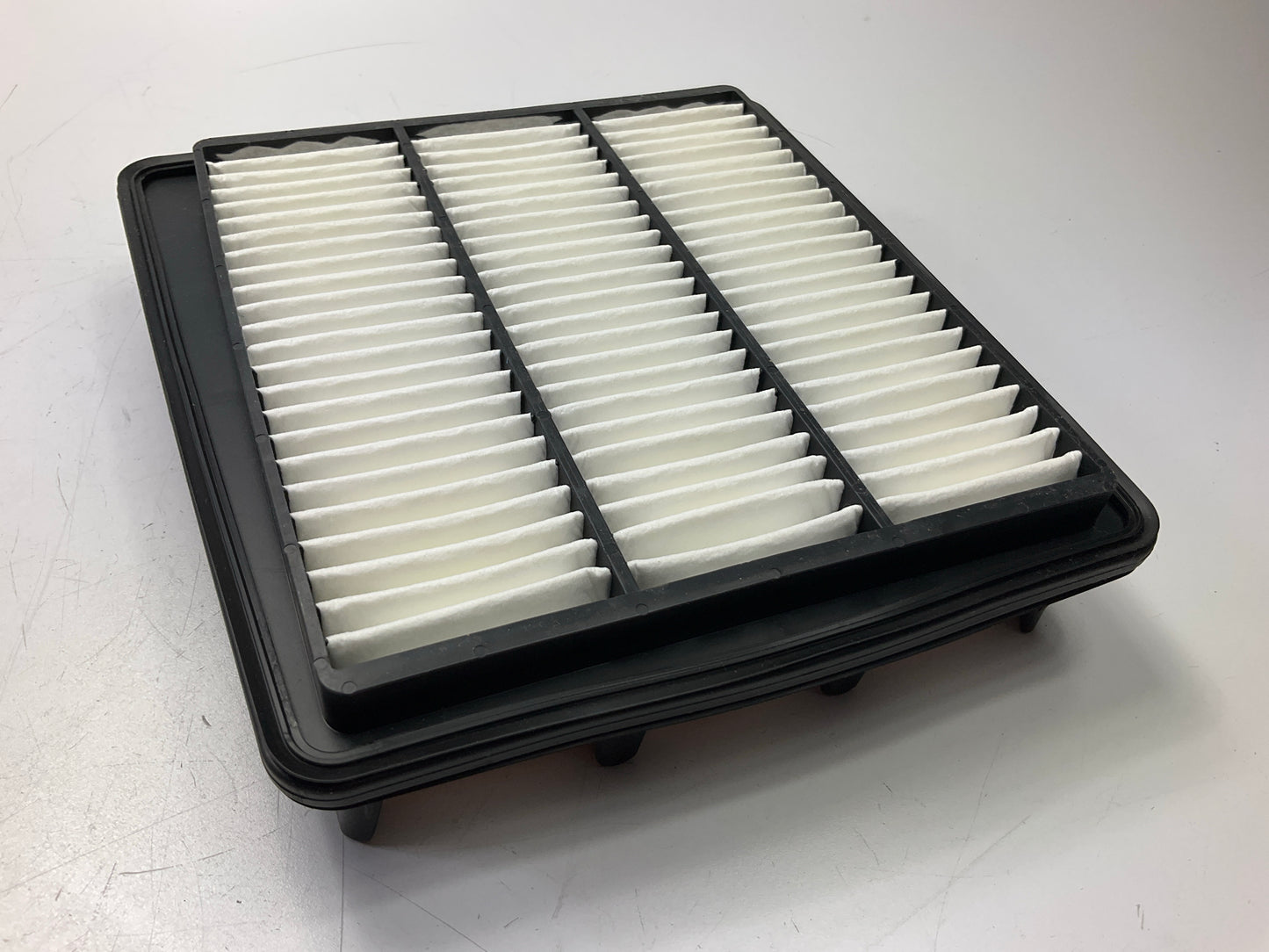 Purolator A35602 Engine Air Filter For 2006-2010 Hyundai Sonata 3.3L, Azera 3.8L