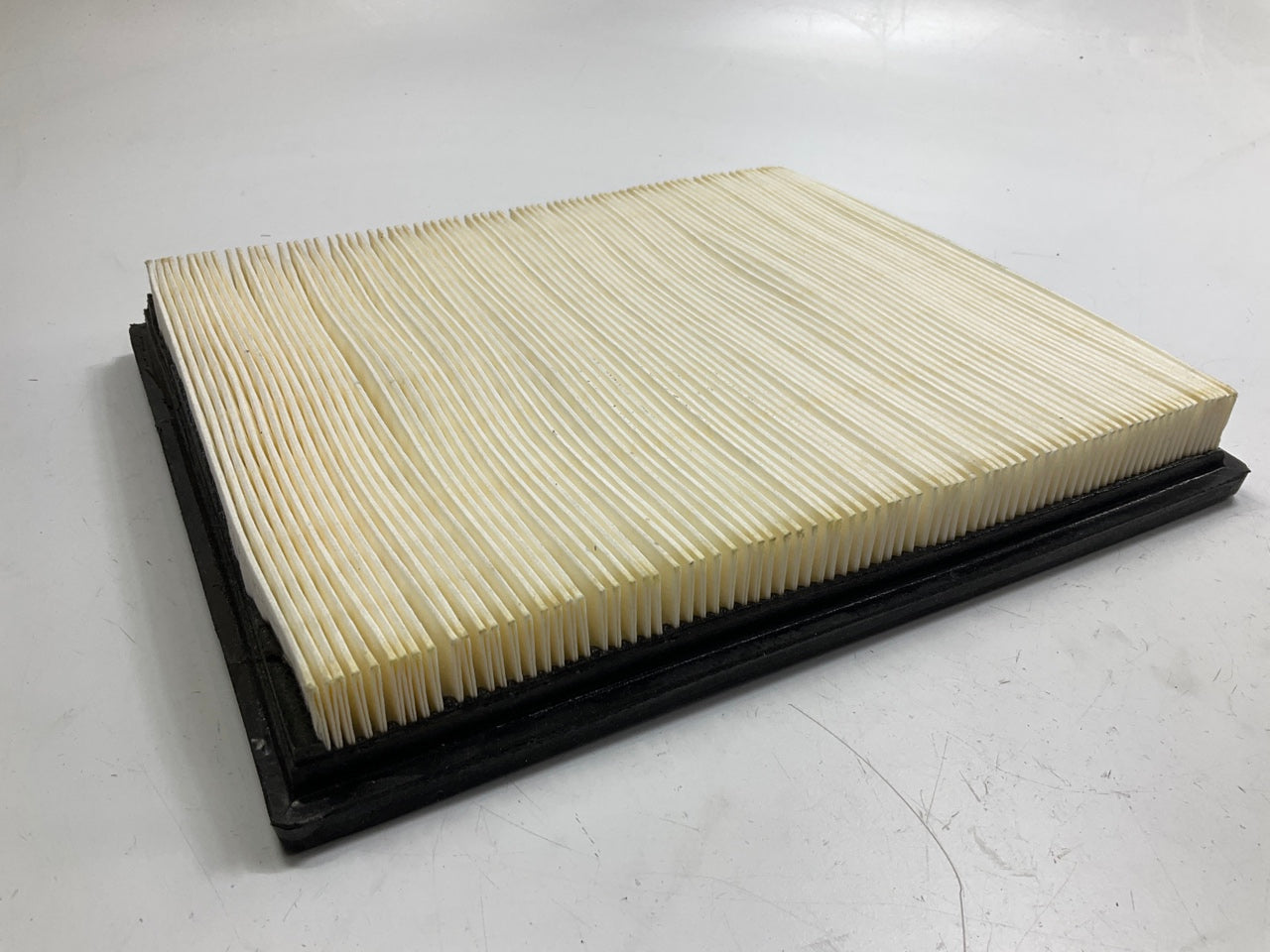 Purolator A44727 Engine Air Filter