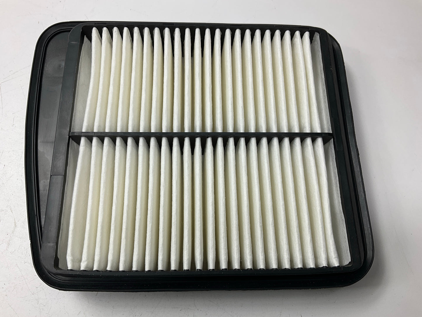 Purolator A44729 Engine Air Filter For 2004-2006 Suzuki XL-7 2.7L V6