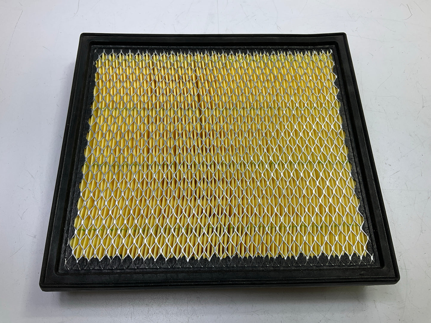 Purolator A45488 Engine Air Filter For 2002-2004 Jeep Grand Cherokee 4.7L-V8