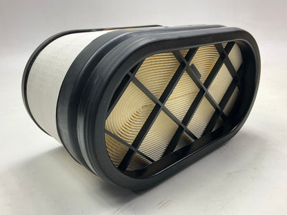 Purolator A55696 Air Filter For 06-16 Chevy/GMC Van & Bluebird Bus W/6.6L Diesel