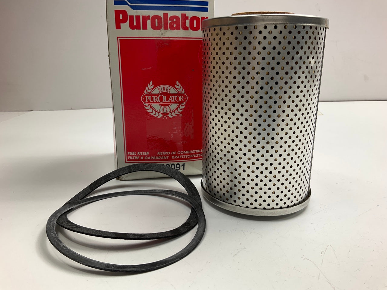 Purolator F60091 Fuel Filter - Replaces Fram C1164PL, PF819-HD, 236GB13, 237GB13