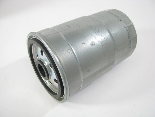 Purolator F60152 Fuel Filter Replaces P1145A 33472 FP587F FF1054 FF19618 BF586